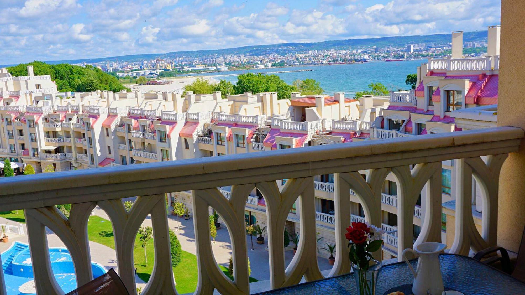 Varna South Apartments on the Beach Exterior photo