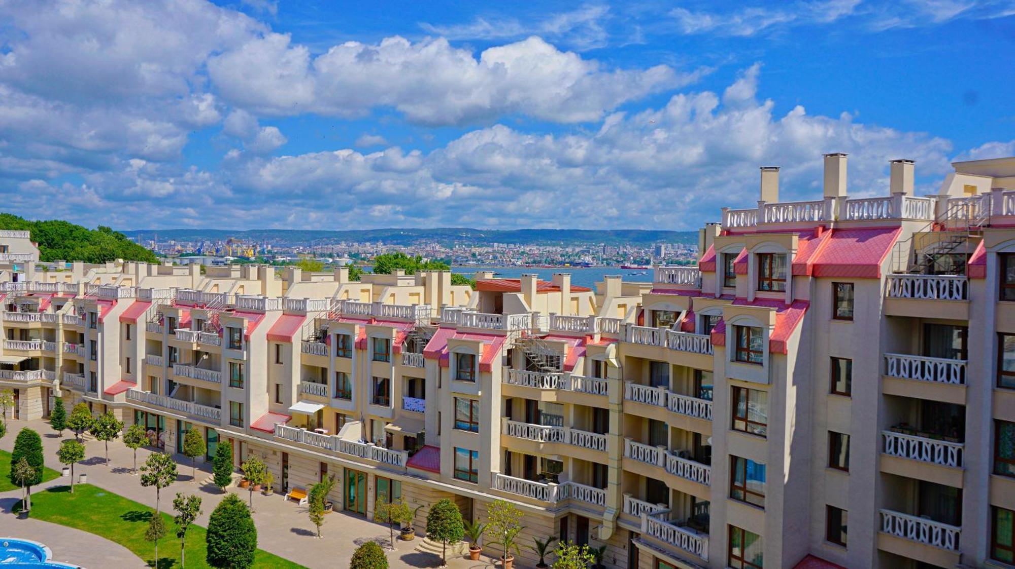 Varna South Apartments on the Beach Exterior photo