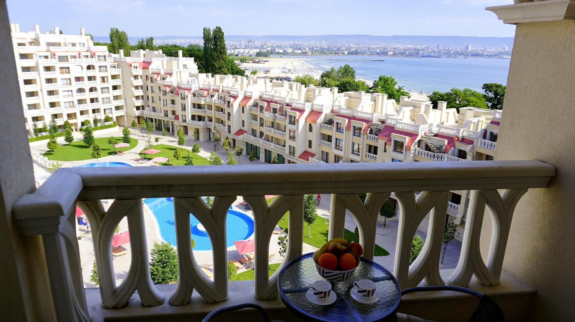 Varna South Apartments on the Beach Exterior photo